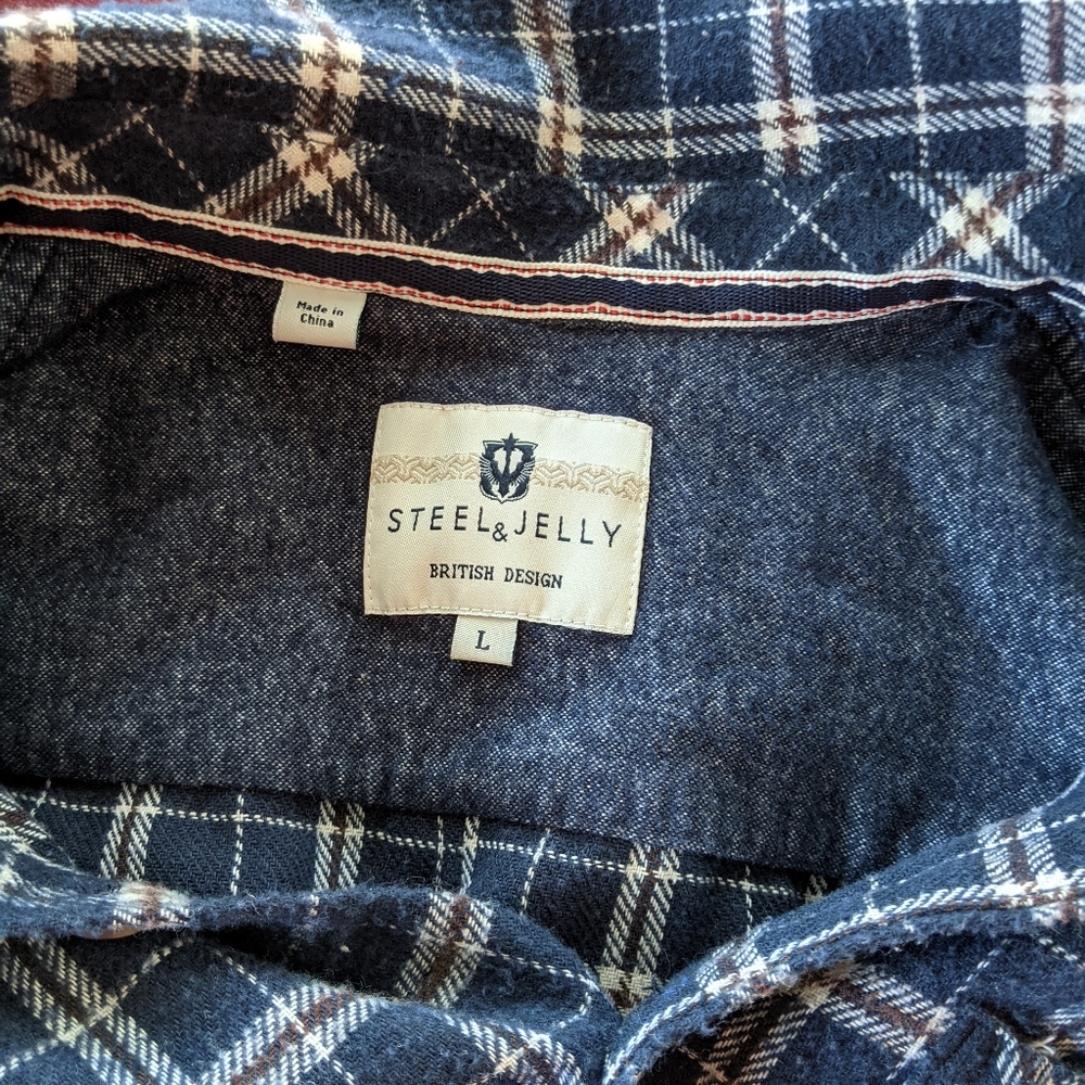 Men's Button Down - Picture 5 of 6